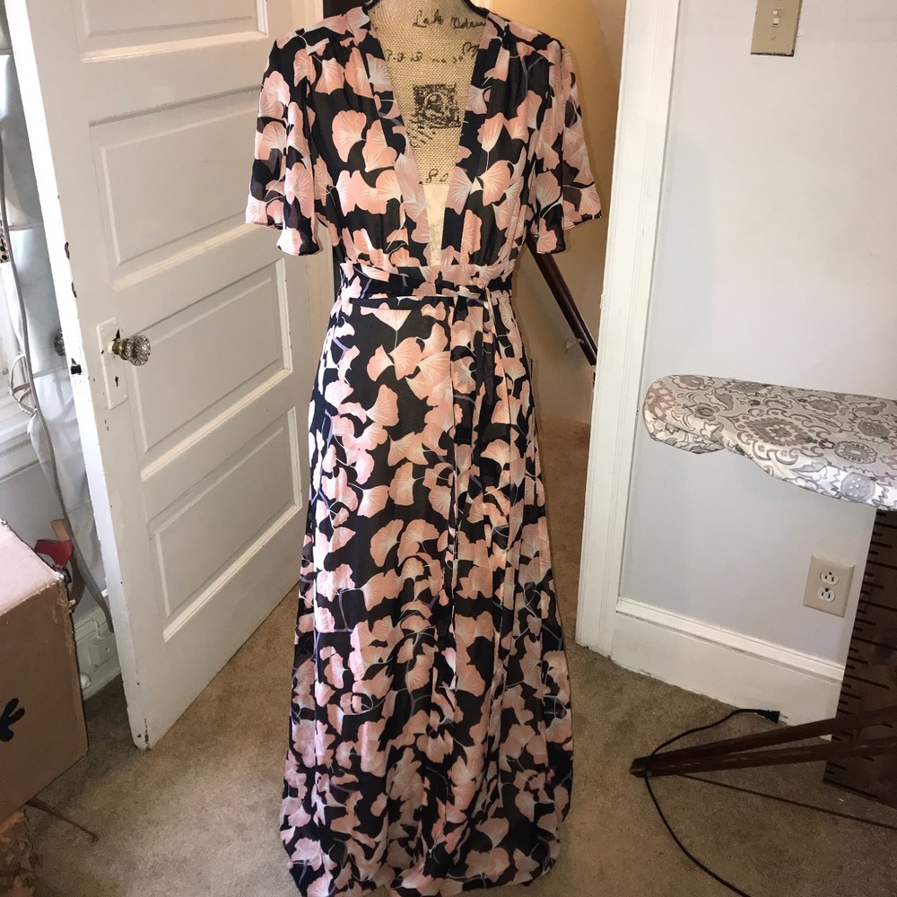 BCBG ANAELLA Floral Maxi Dress